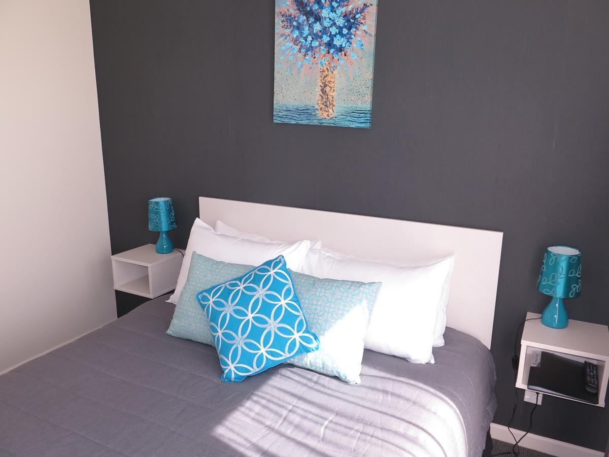 Mossburn Wheels And Reels Accommodation מראה חיצוני תמונה